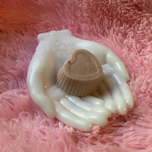 Tallow and Coco Butter Lotion Heart Bar - Picture 1 of 4